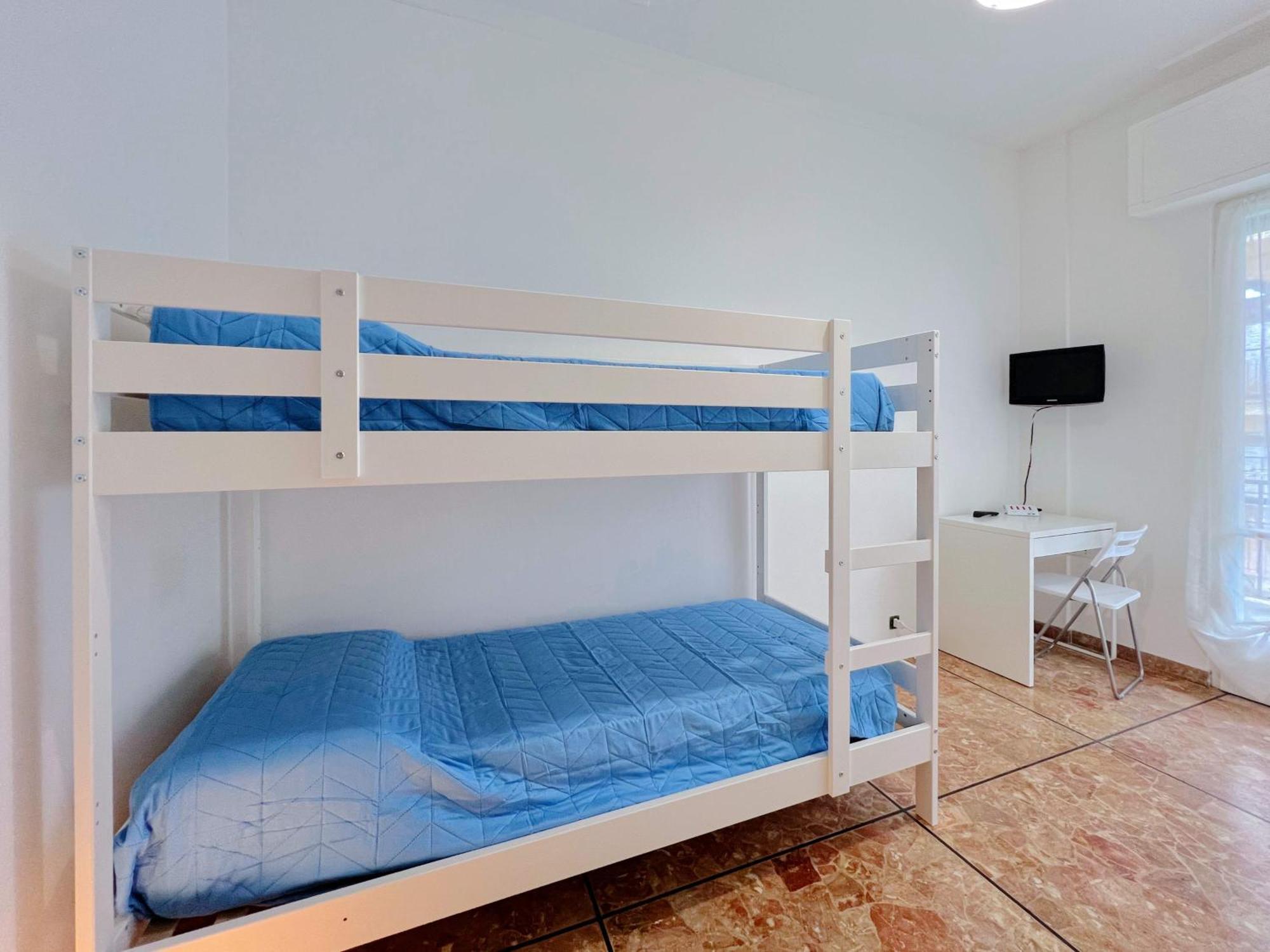 Ampio Appartamento Con Vista Varazze Exteriör bild
