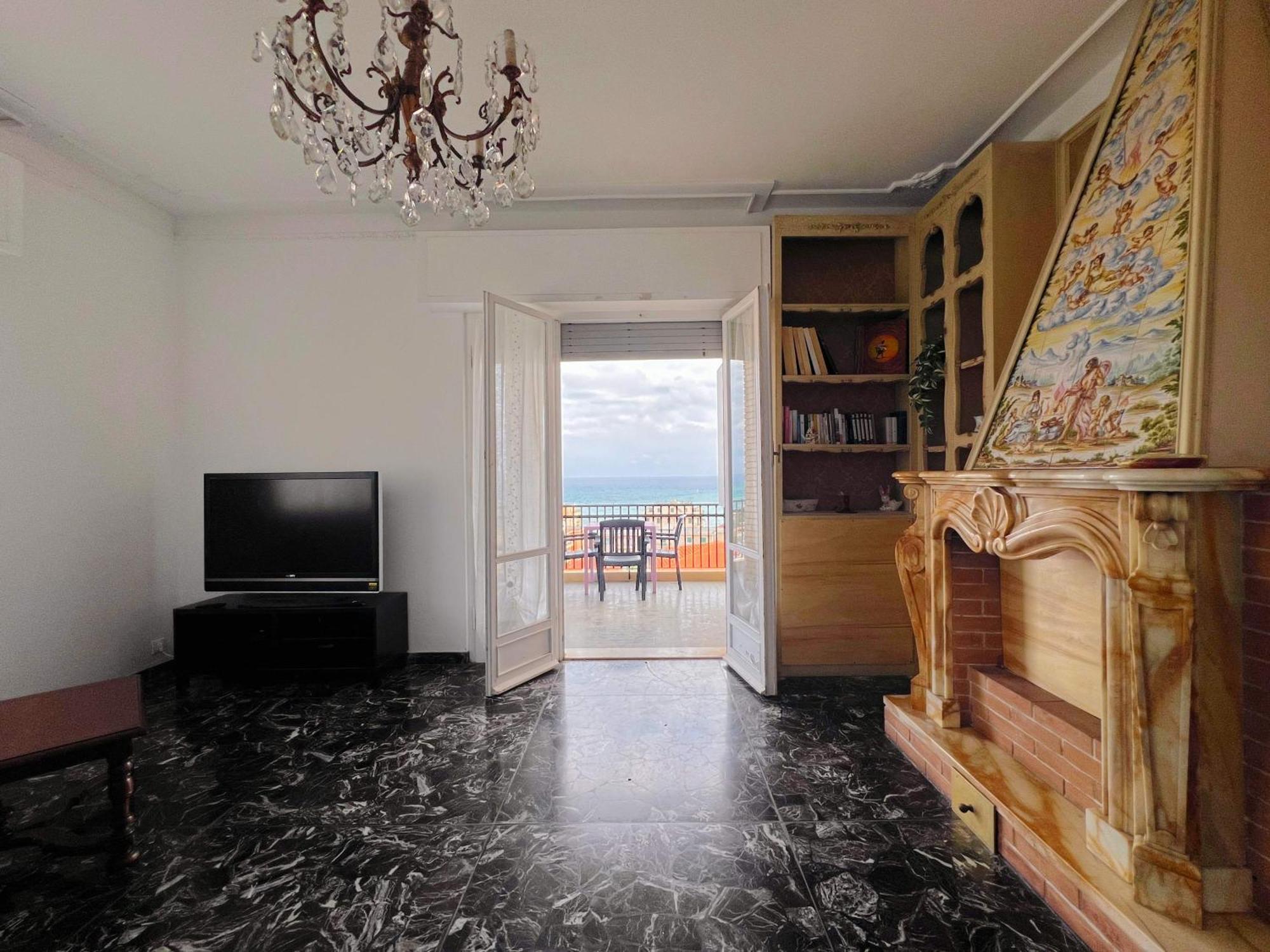 Ampio Appartamento Con Vista Varazze Exteriör bild